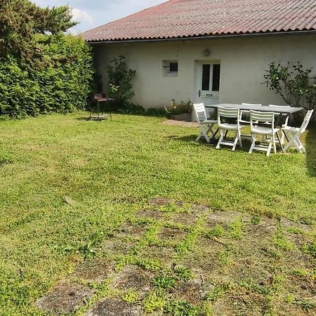 Gite La Metairie, Au Calme A La Campagne Villa Saint-Seurin-de-Palenne Eksteriør billede